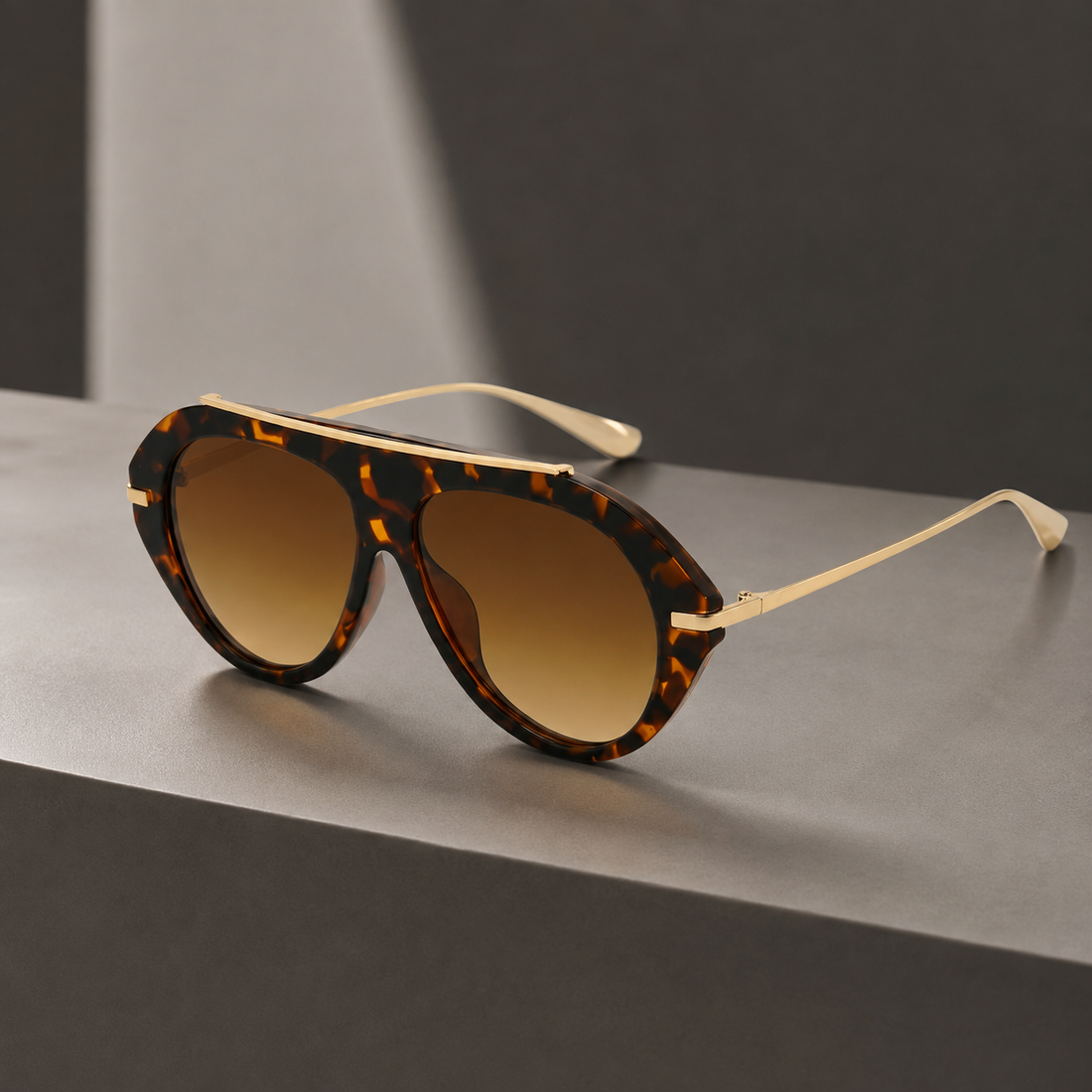 Felix Aviator Sunglasses - Tortoiseshell Brown