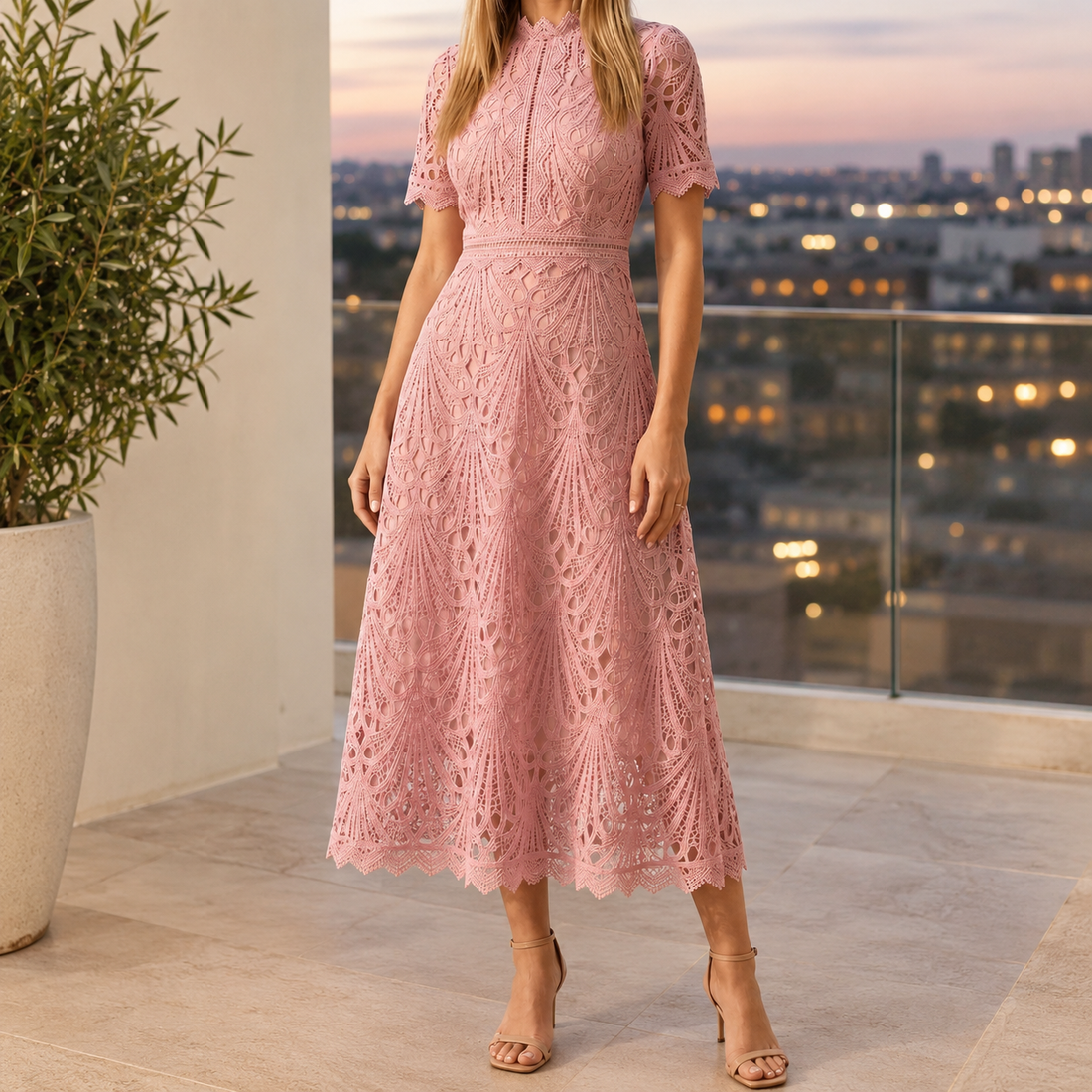Yara-Louise Lace Midi Dress - Pink