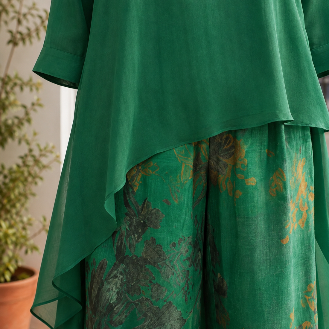 Rosalind-Claire Asymmetric Set - Lead Product Detail