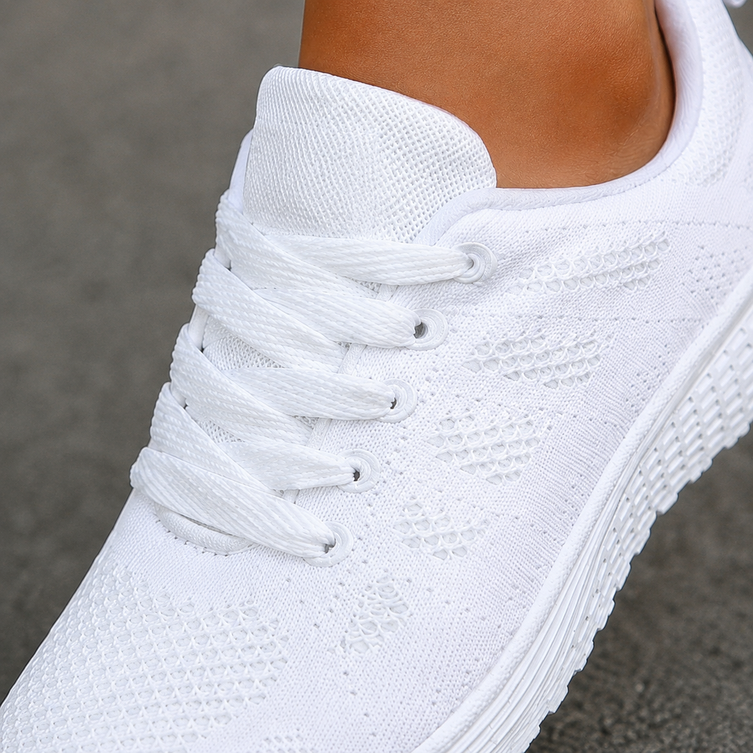 Esposito Orthopedic Sneakers - Lead Product Detail