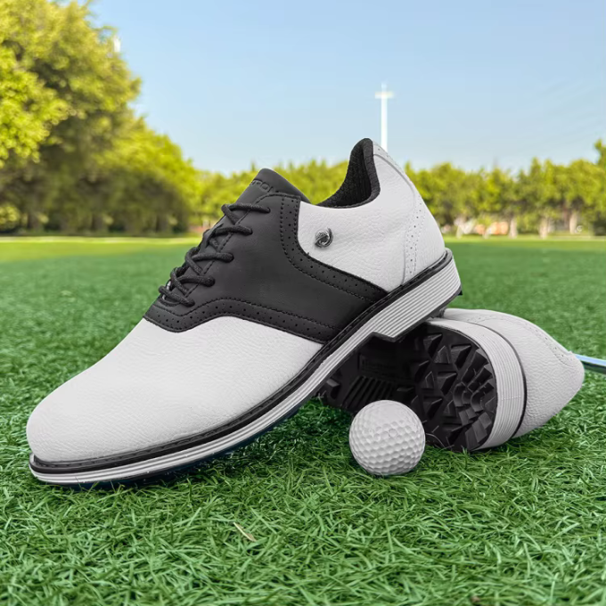 Fairway Classic Golf Shoe