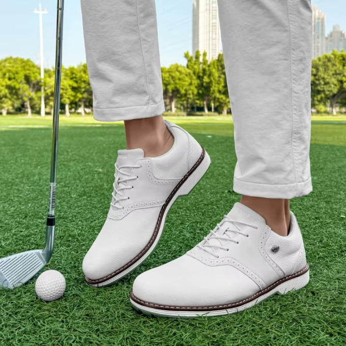 Fairway Classic Golf Shoe