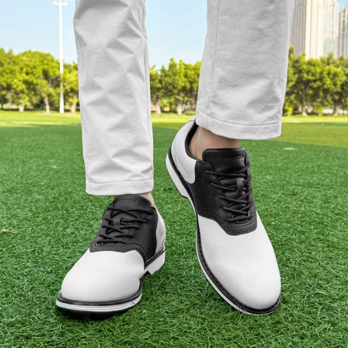 Fairway Classic Golf Shoe