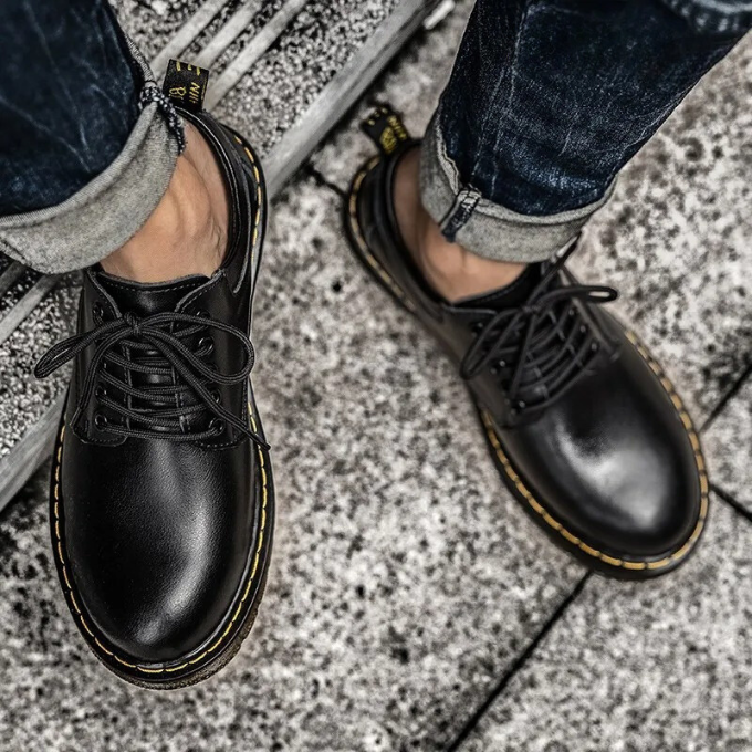 Urban Leather Kicks