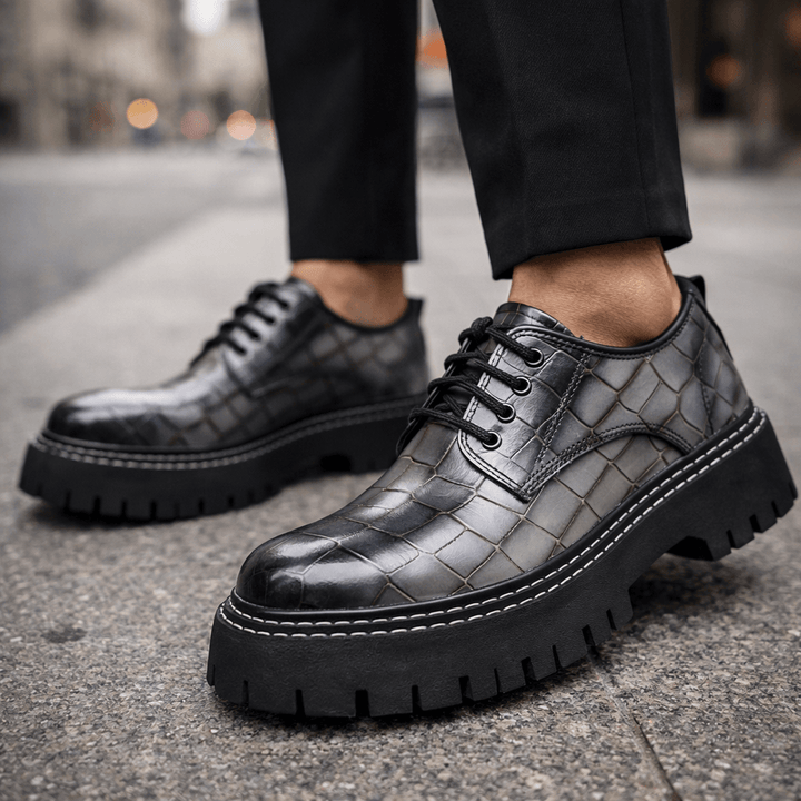 Darsen Platform Shoes