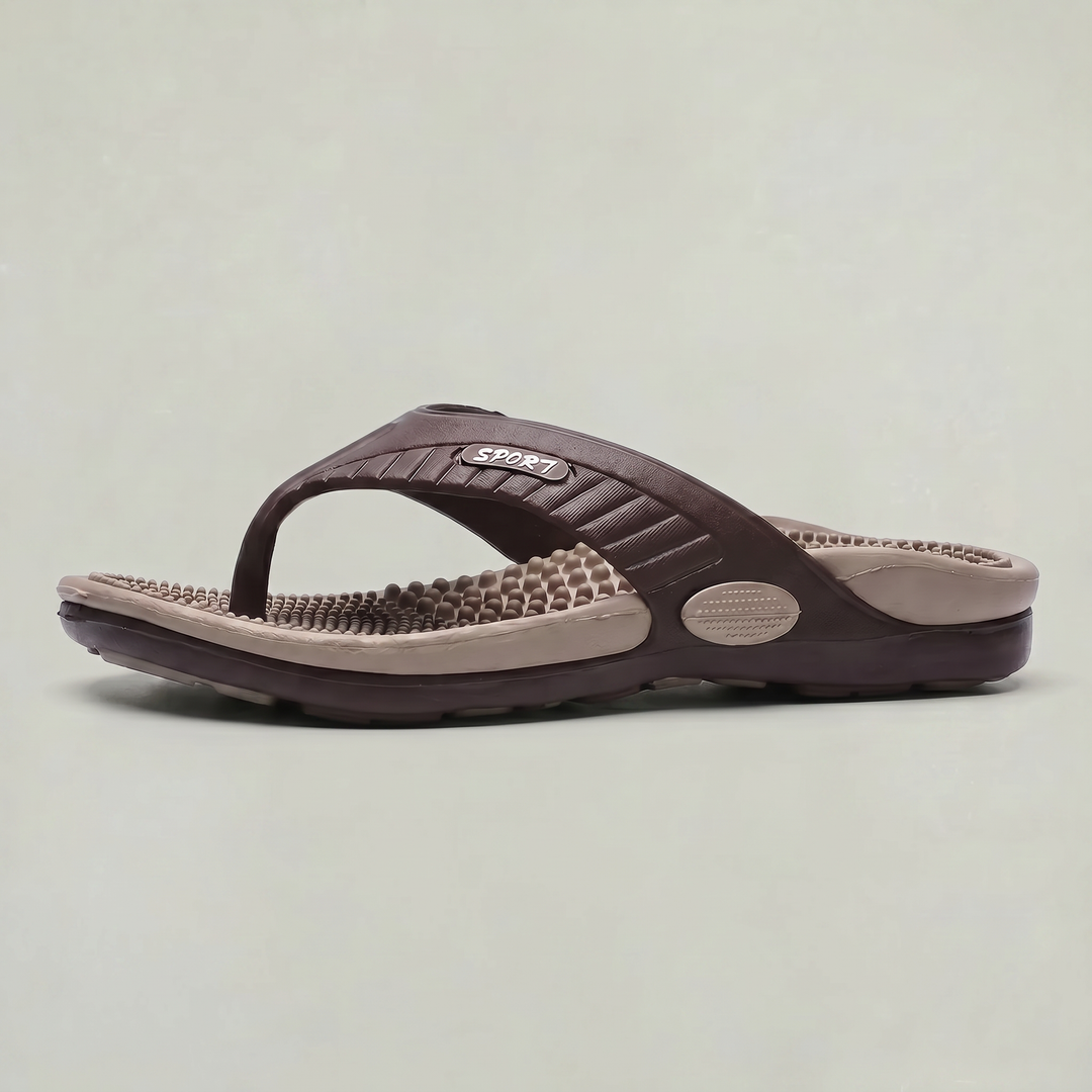 Men's Lightweight Beach Flip Flop Sandals With Textured Footbed