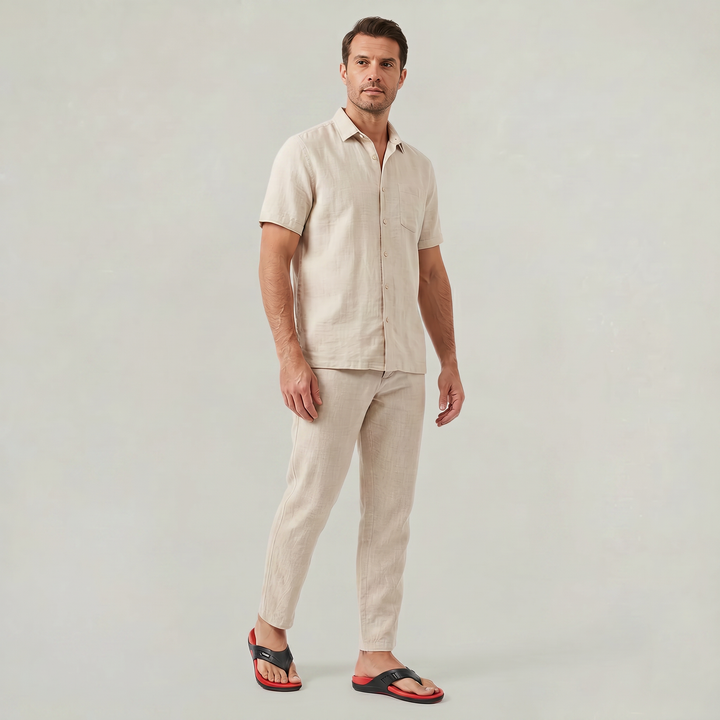 Men's Lightweight Beach Flip Flop Sandals With Textured Footbed