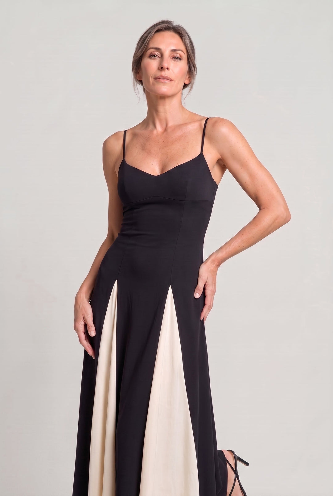 Women's Spaghetti Strap Contrast Colour Maxi Dress