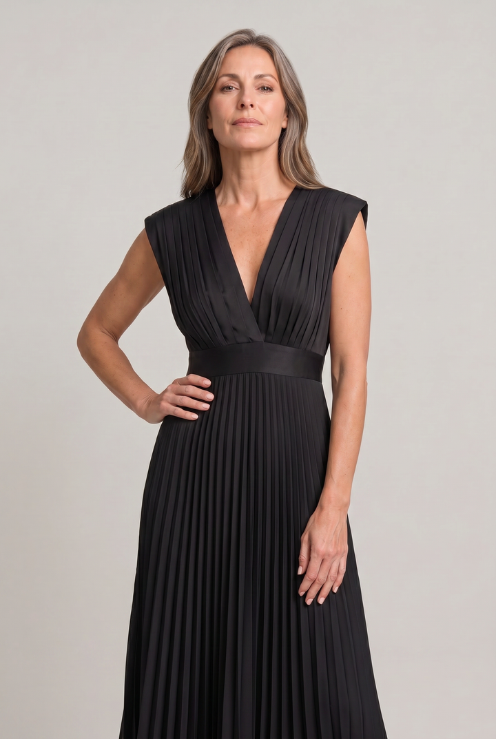 Women’s Pleated Midi V-Neck Wedding Guest Dress
