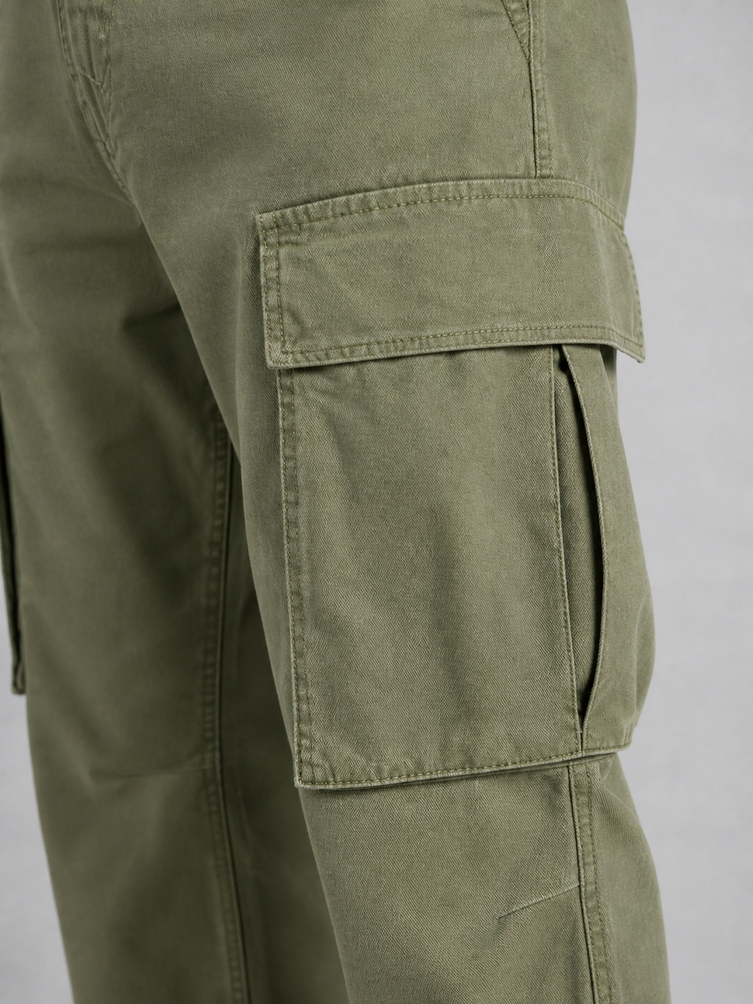 Men’s Relaxed Fit Cargo Trousers – Everyday Utility Style