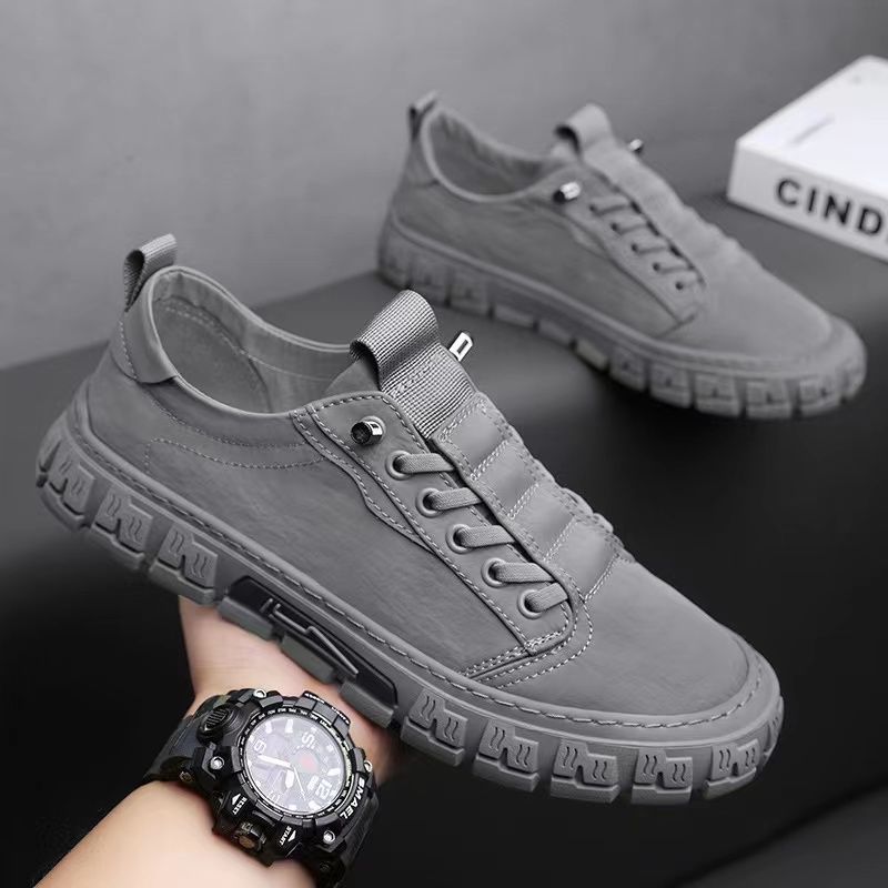 Highland Premium Sneakers