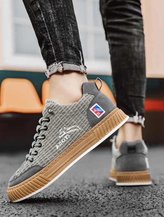 Denver Court Orthopedic Sneakers