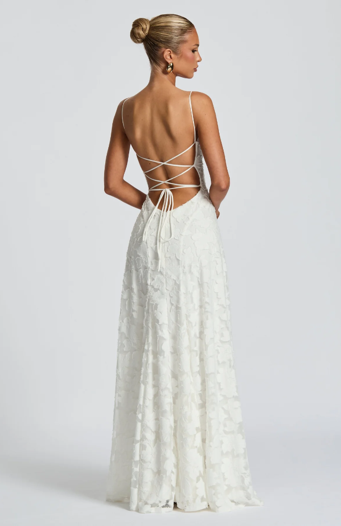 Selvira | Elegant Lace Maxi Evening Dress