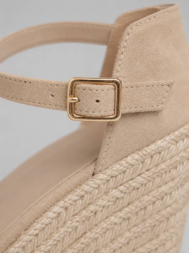 Women's Comfortable Closed Toe Wedge Sandals with Ankle Strap