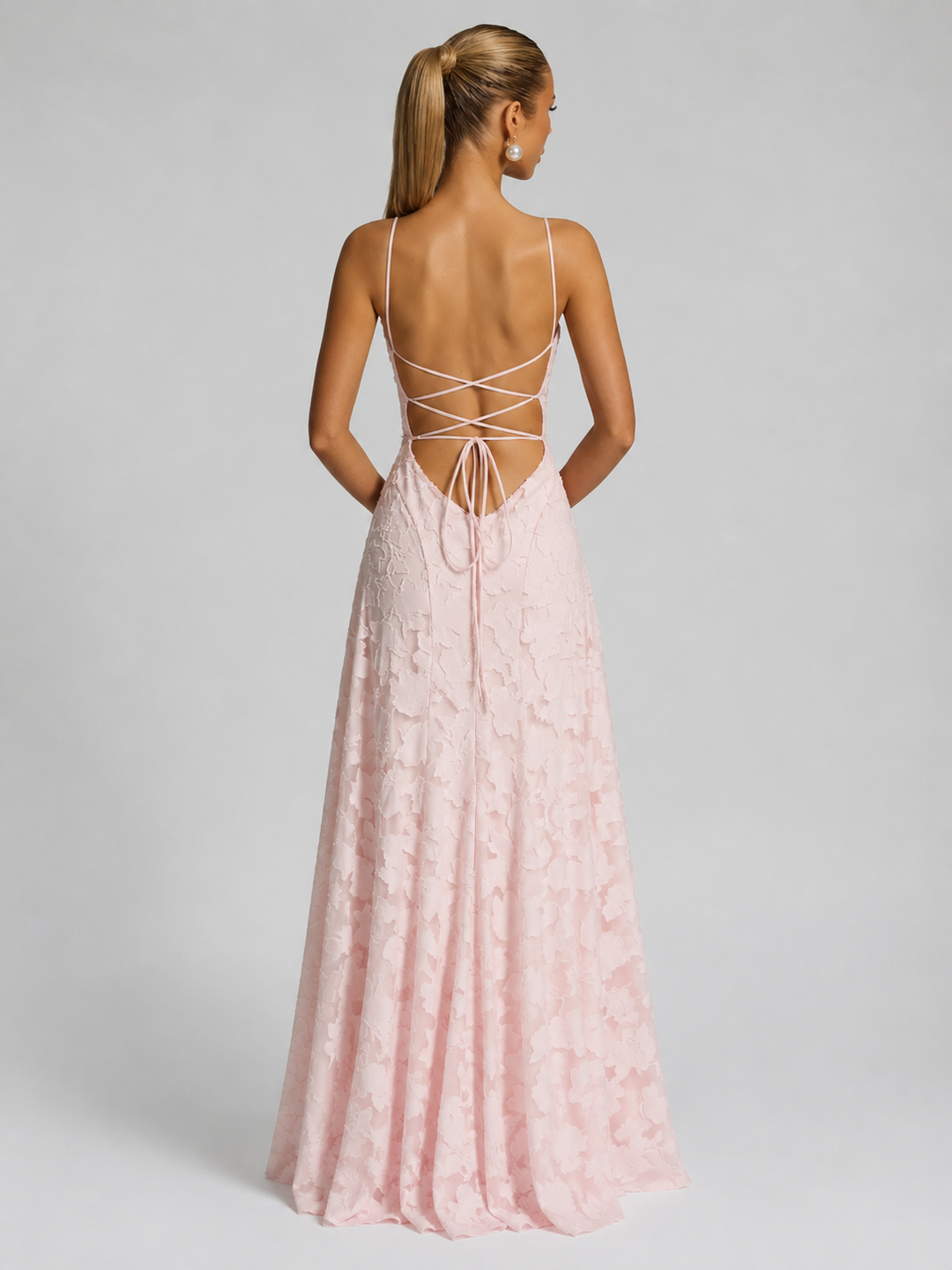 Women’s Floral Maxi Dress – Sculpted Silhouette