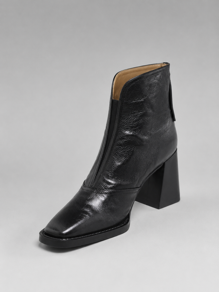 Women’s Leather Ankle Boots – Elegant Block Heel