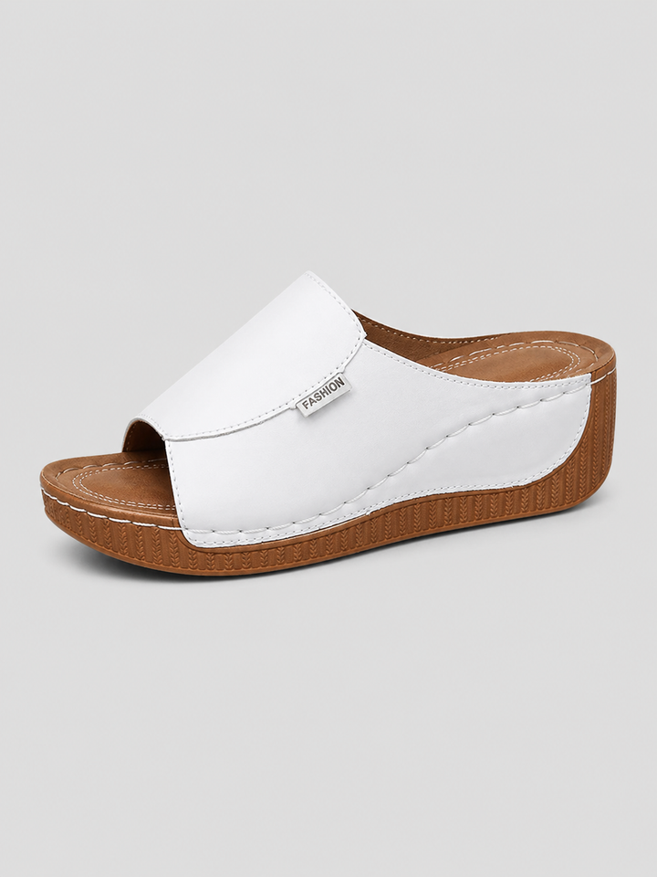Women’s Leather Look Comfort Slide Sandals – Effortless Summer Style