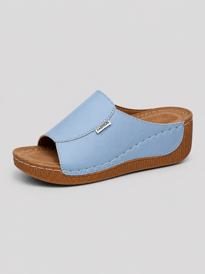 Women’s Leather Look Comfort Slide Sandals – Effortless Summer Style