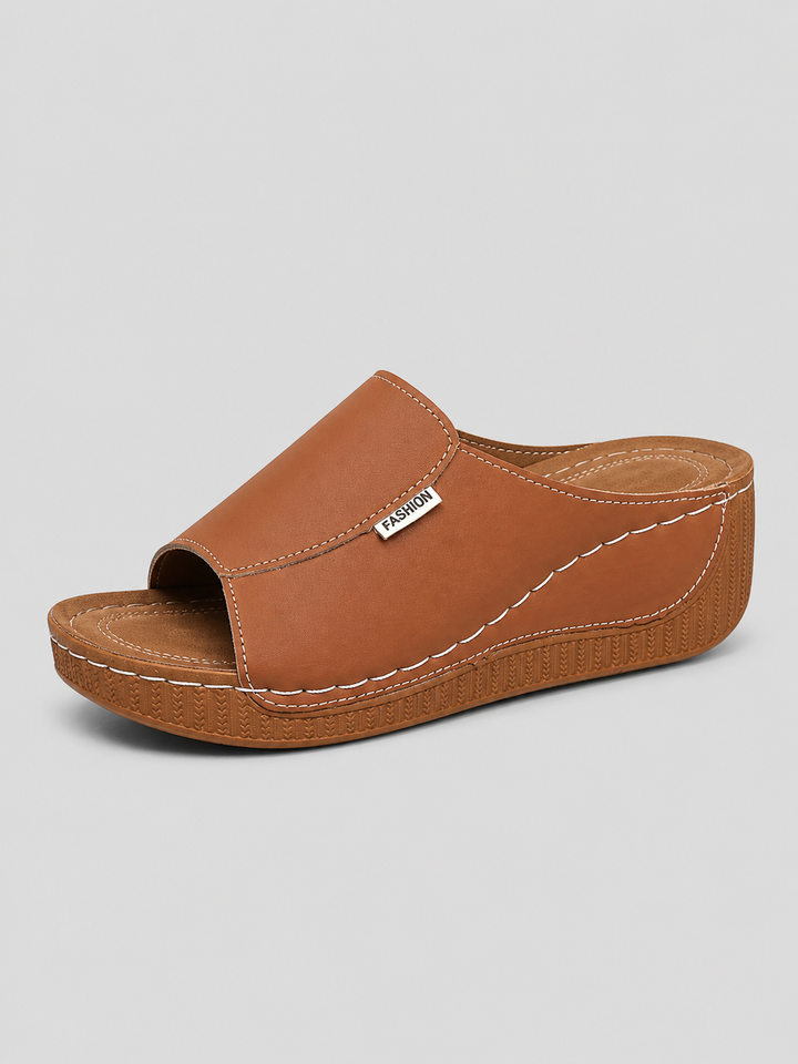 Women’s Leather Look Comfort Slide Sandals – Effortless Summer Style