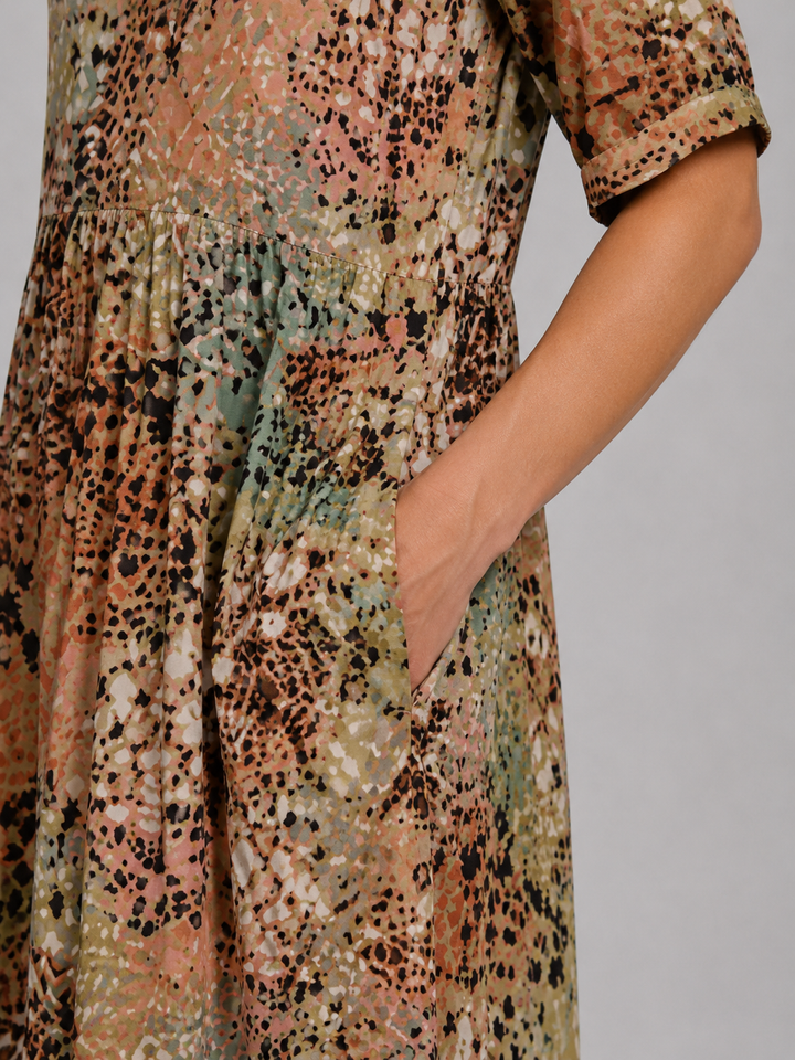 Women's Printed V-Neck Midi Dress – Relaxed Pocket Dress