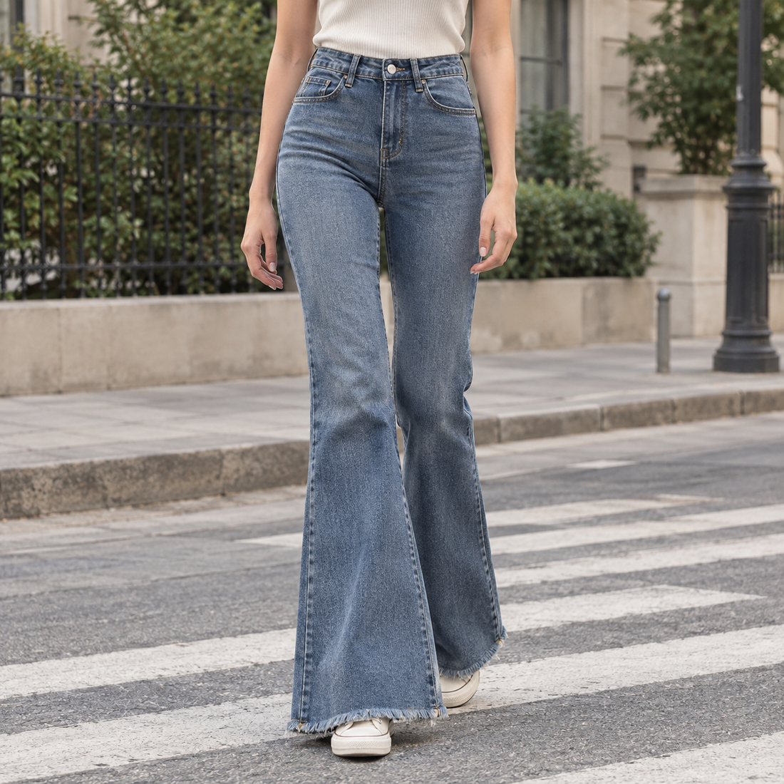Lucille-Sage Flared Jeans - Retro Blue