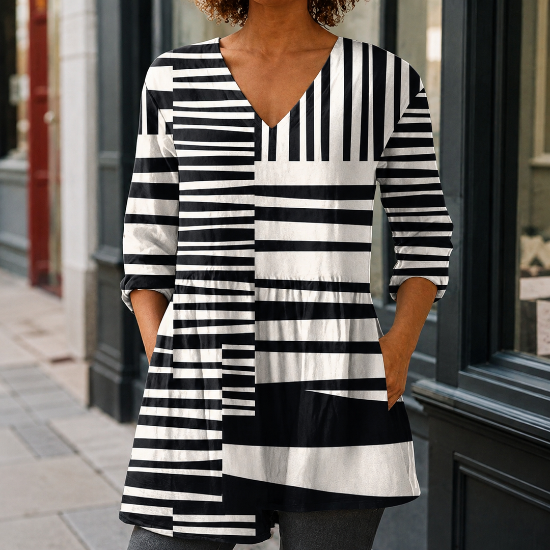 Ada-Rose V-Neck Blouse - Black White
