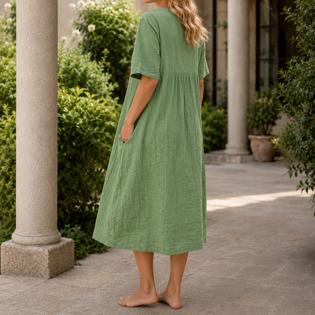 Anouk-Kate Crinkle Midi Dress - Lead Alternate View