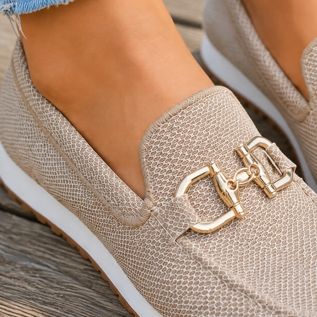 Carbone Orthopedic Sneakers - Lead Product Detail