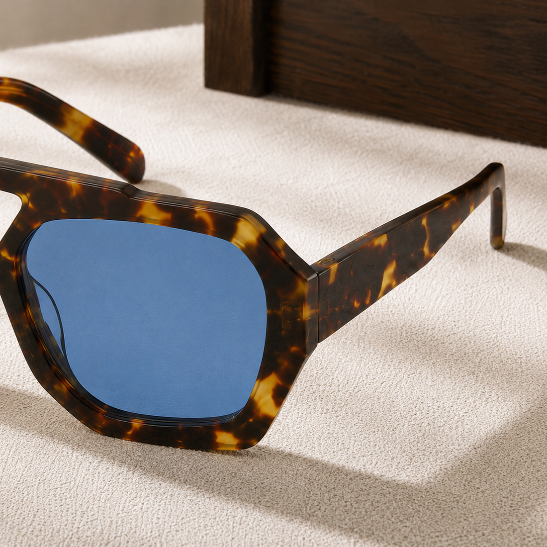 Octavian Retro Sunglasses - Lead Product Detail