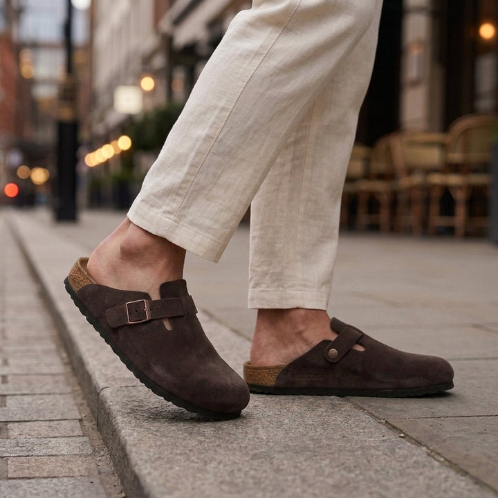Lorenzo Suede Mules - Brown
