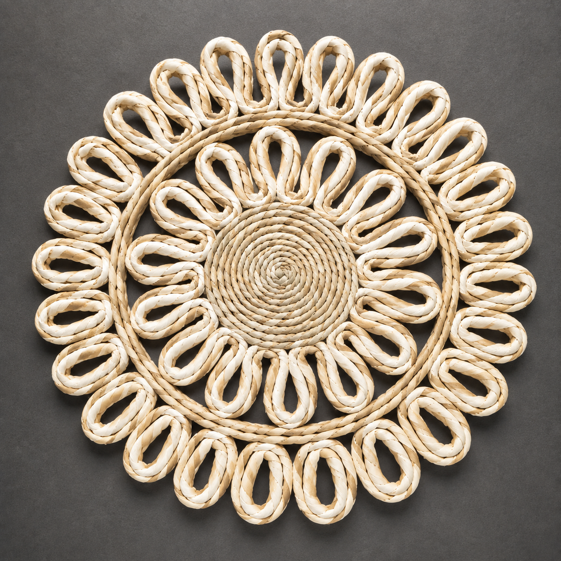 Arthur Woven Placemat - Double Petal