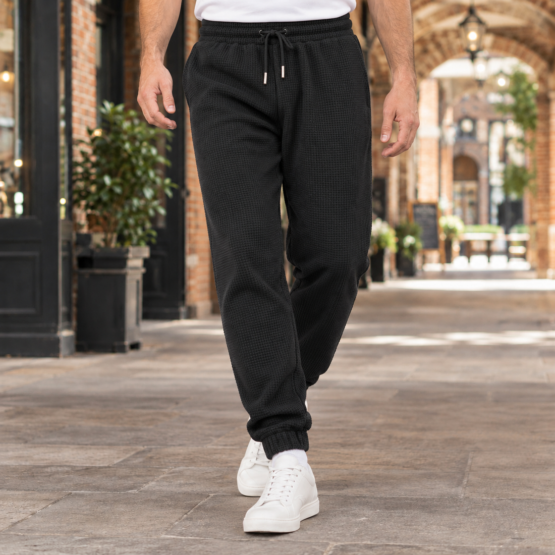 Gareth Waffle Joggers - Black
