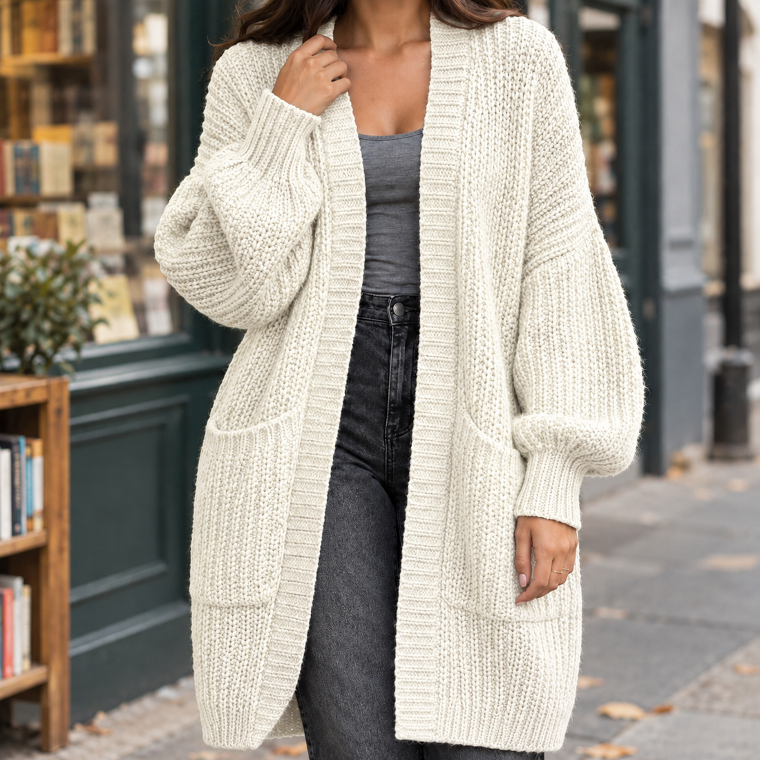 Agnes-Faye Chunky Cardigan - White
