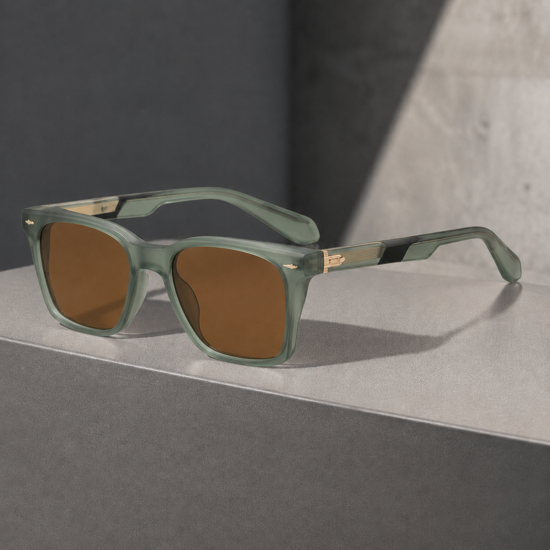 Severin Square Sunglasses - Sage Green