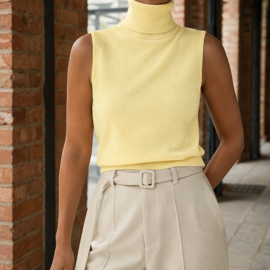 Sabine-Skye Turtleneck Sweater - Yellow