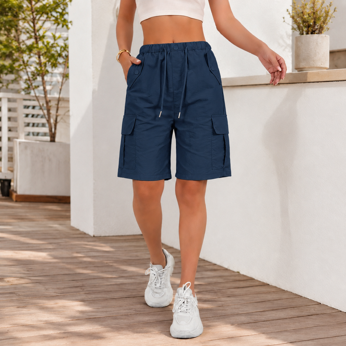 Vivienne Relaxed Cargo Shorts - Bleu Profond