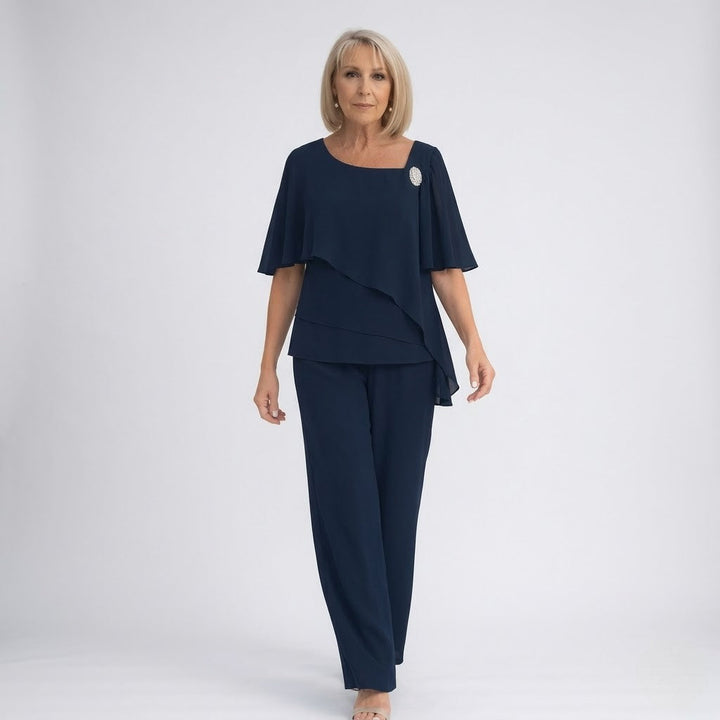 Women’s Elegant Two-Piece Suit – Formal Style