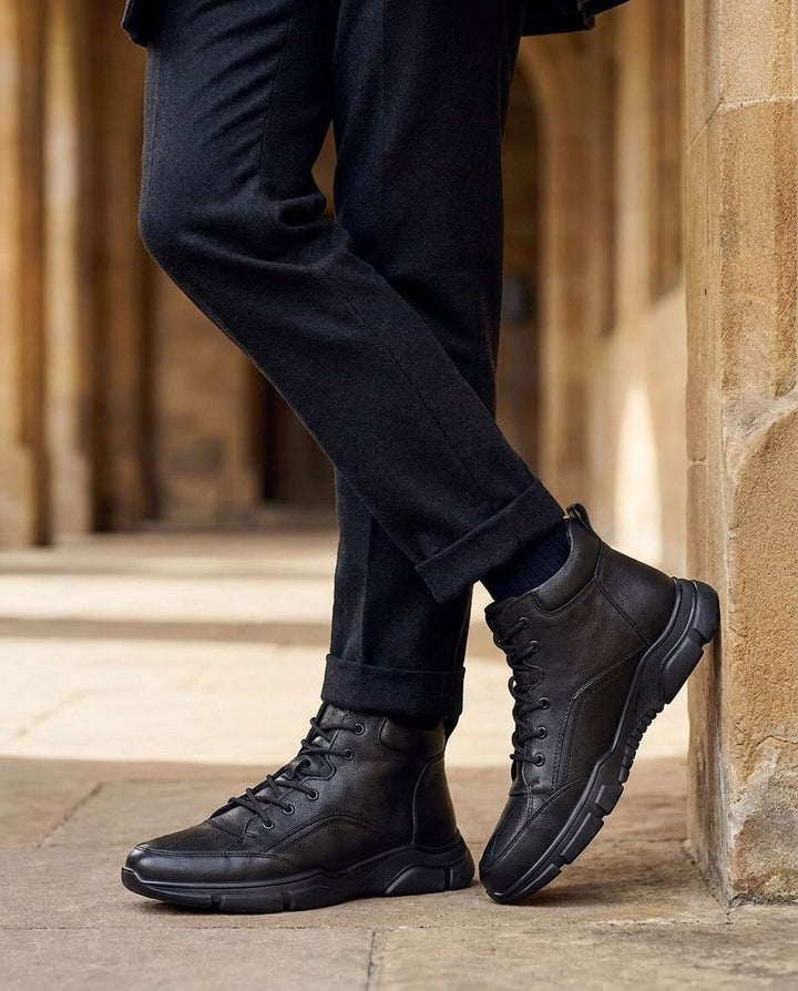 The Traverse Boot