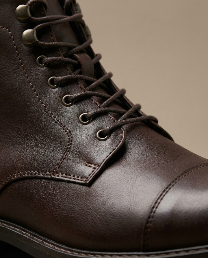 The Steadfast Boot